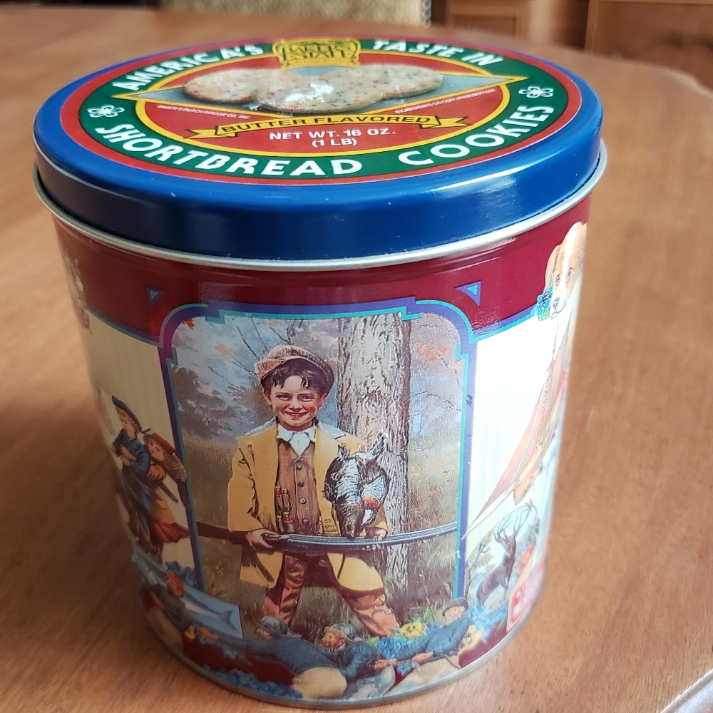 Vintage cookie can.